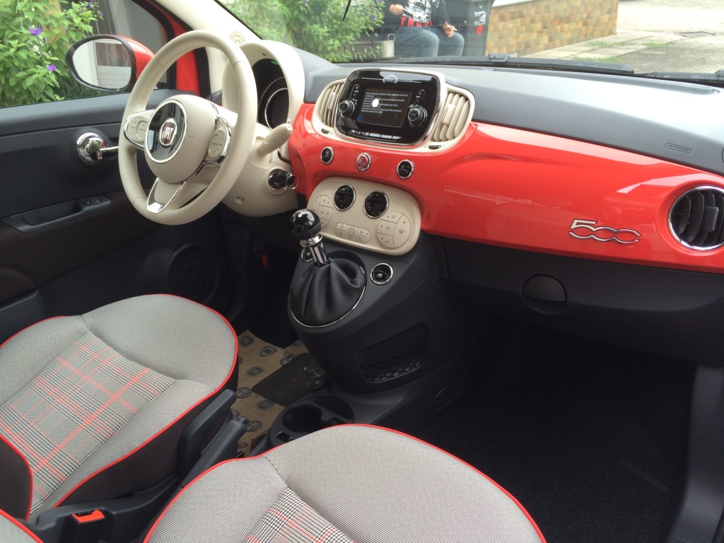 Fiat Jager Der Neue Fiat 500 1 2 Lounge
